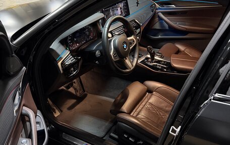 BMW 5 серия, 2020 год, 8 250 000 рублей, 13 фотография