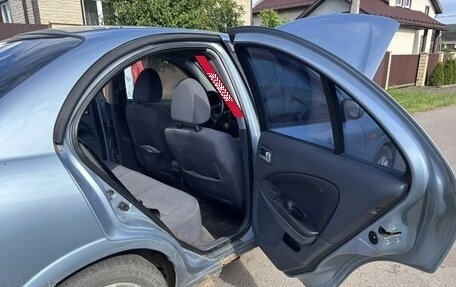Nissan Almera, 2004 год, 300 000 рублей, 29 фотография