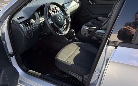 Skoda Rapid I, 2014 год, 980 000 рублей, 4 фотография