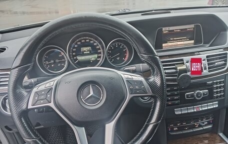 Mercedes-Benz E-Класс, 2013 год, 1 820 000 рублей, 10 фотография