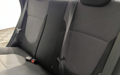Hyundai Solaris II рестайлинг, 2012 год, 700 000 рублей, 12 фотография