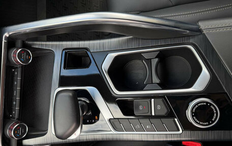 Geely Tugella FY11, 2023 год, 2 690 000 рублей, 12 фотография