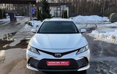 Toyota Camry, 2021 год, 3 550 000 рублей, 1 фотография