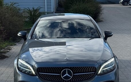 Mercedes-Benz C-Класс, 2019 год, 3 890 000 рублей, 1 фотография