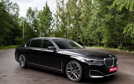 BMW 7 серия, 2019 год, 5 900 000 рублей, 1 фотография