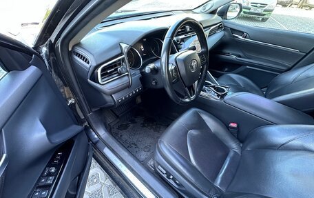 Toyota Camry, 2020 год, 1 995 000 рублей, 9 фотография