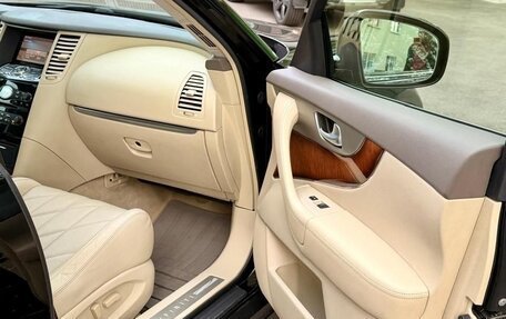 Infiniti FX II, 2011 год, 1 700 000 рублей, 11 фотография