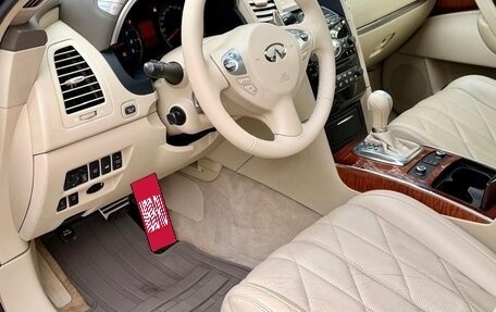Infiniti FX II, 2011 год, 1 700 000 рублей, 12 фотография