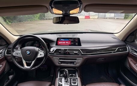 BMW 7 серия, 2019 год, 5 900 000 рублей, 24 фотография