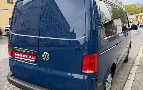 Volkswagen Transporter T6 рестайлинг, 2021 год, 3 790 000 рублей, 5 фотография
