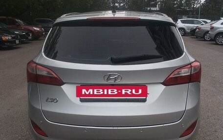 Hyundai i30 II рестайлинг, 2013 год, 850 000 рублей, 11 фотография