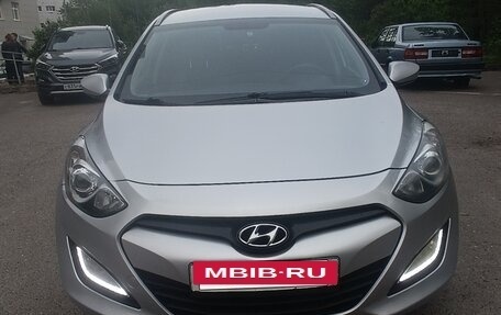 Hyundai i30 II рестайлинг, 2013 год, 850 000 рублей, 14 фотография