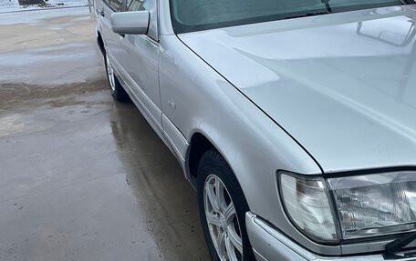 Mercedes-Benz S-Класс, 1997 год, 1 150 000 рублей, 2 фотография