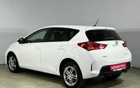 Toyota Auris II, 2013 год, 1 050 000 рублей, 10 фотография