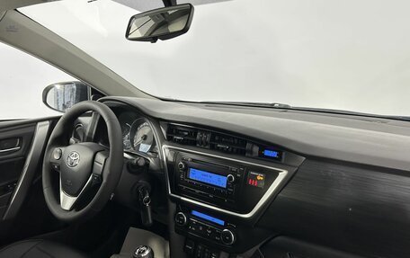 Toyota Auris II, 2013 год, 1 050 000 рублей, 20 фотография