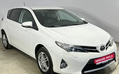 Toyota Auris II, 2013 год, 1 050 000 рублей, 15 фотография