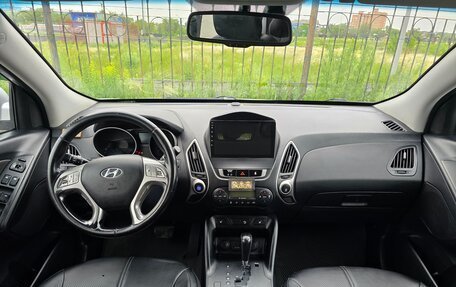 Hyundai ix35 I рестайлинг, 2010 год, 1 200 000 рублей, 9 фотография