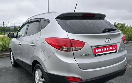 Hyundai ix35 I рестайлинг, 2010 год, 1 200 000 рублей, 4 фотография