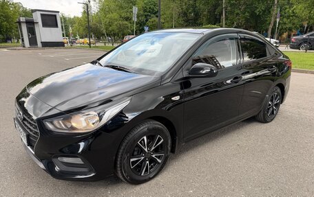 Hyundai Solaris II рестайлинг, 2019 год, 1 350 000 рублей, 4 фотография