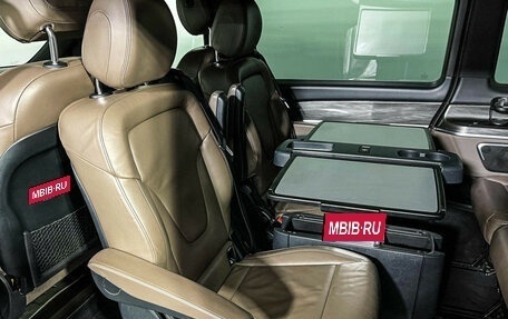 Mercedes-Benz V-Класс, 2019 год, 4 497 000 рублей, 22 фотография