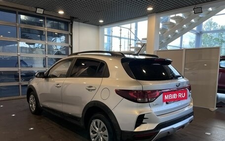 KIA Rio IV, 2021 год, 1 780 000 рублей, 5 фотография