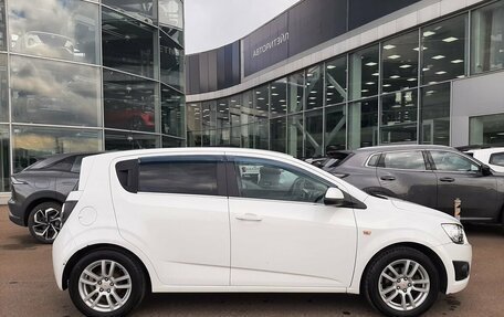 Chevrolet Aveo III, 2015 год, 690 000 рублей, 3 фотография