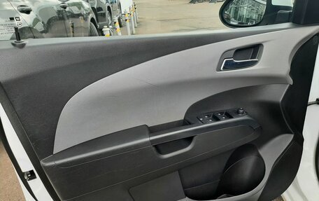Chevrolet Aveo III, 2015 год, 690 000 рублей, 7 фотография