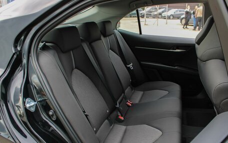 Toyota Camry, 2021 год, 2 970 000 рублей, 11 фотография