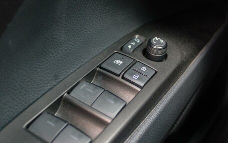 Toyota Camry, 2021 год, 2 970 000 рублей, 17 фотография