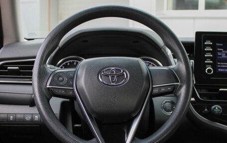 Toyota Camry, 2021 год, 2 970 000 рублей, 13 фотография
