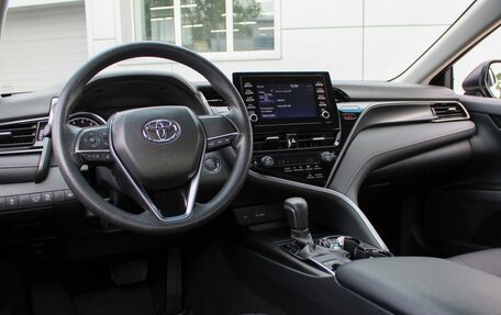 Toyota Camry, 2021 год, 2 970 000 рублей, 12 фотография