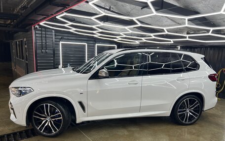 BMW X5, 2020 год, 6 990 000 рублей, 2 фотография