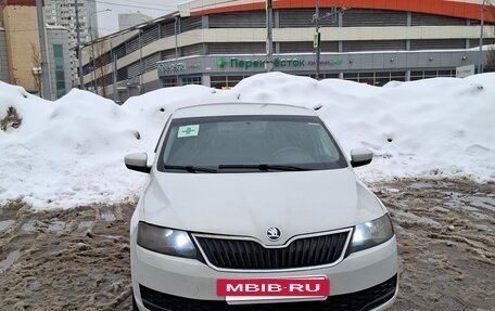 Skoda Rapid I, 2018 год, 470 000 рублей, 8 фотография