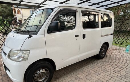 Toyota Town Ace IV, 2012 год, 990 000 рублей, 6 фотография