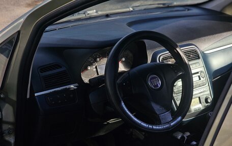Fiat Punto III Punto Evo рестайлинг, 2006 год, 310 000 рублей, 23 фотография