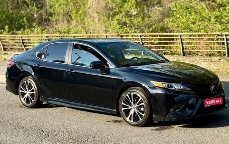 Toyota Camry, 2019 год, 2 380 000 рублей, 1 фотография
