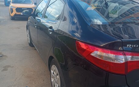 KIA Rio III рестайлинг, 2013 год, 835 000 рублей, 4 фотография