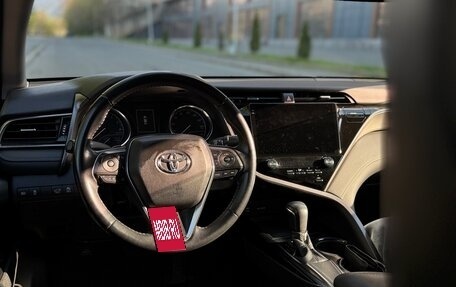 Toyota Camry, 2019 год, 2 380 000 рублей, 11 фотография