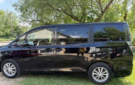 Toyota Voxy III, 2018 год, 1 900 000 рублей, 3 фотография
