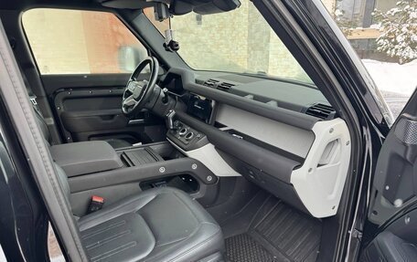 Land Rover Defender II, 2021 год, 6 500 000 рублей, 22 фотография
