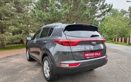 KIA Sportage IV рестайлинг, 2016 год, 1 785 000 рублей, 3 фотография