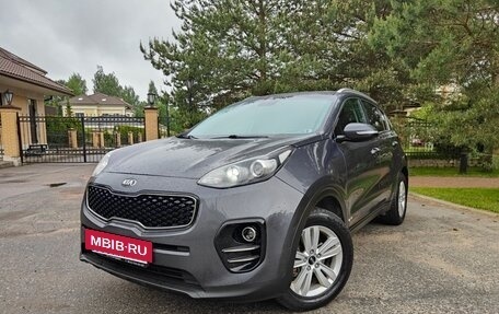 KIA Sportage IV рестайлинг, 2016 год, 1 785 000 рублей, 2 фотография