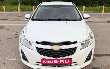 Chevrolet Cruze II, 2013 год, 700 000 рублей, 2 фотография