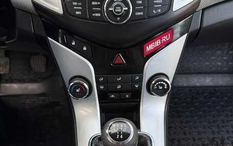 Chevrolet Cruze II, 2013 год, 700 000 рублей, 20 фотография