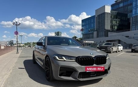 BMW 5 серия, 2021 год, 5 750 000 рублей, 5 фотография