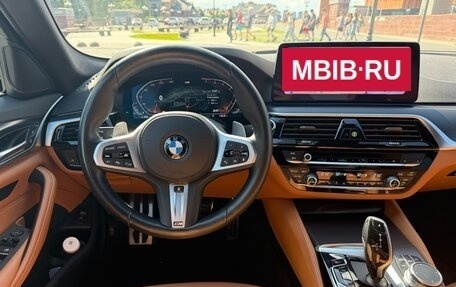 BMW 5 серия, 2021 год, 5 750 000 рублей, 11 фотография