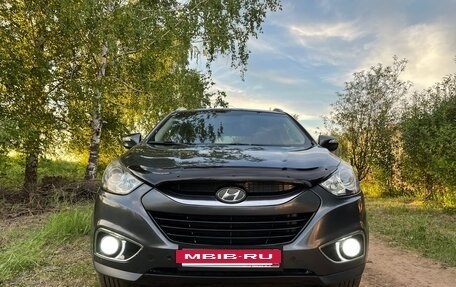 Hyundai ix35 I рестайлинг, 2010 год, 950 000 рублей, 2 фотография