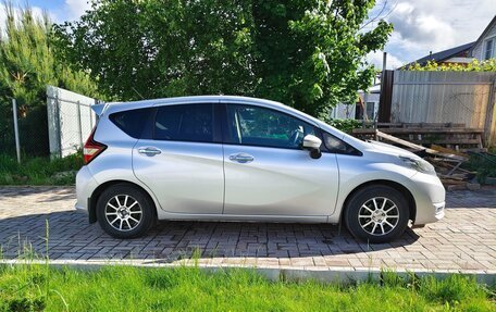 Nissan Note II рестайлинг, 2017 год, 1 000 000 рублей, 4 фотография