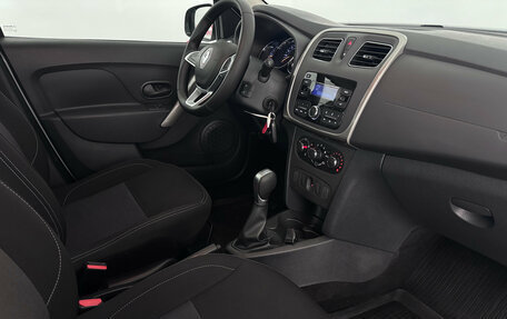 Renault Logan II, 2022 год, 1 390 000 рублей, 12 фотография
