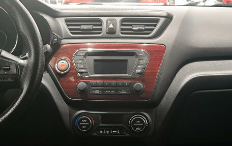 KIA Rio III рестайлинг, 2013 год, 780 000 рублей, 18 фотография